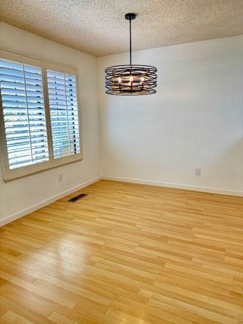 Building Photo - 2013 Raphael Ct