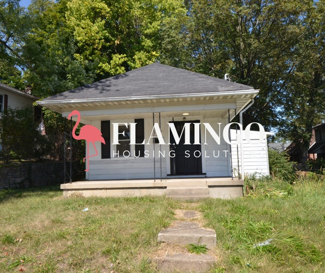 Primary Photo - 147 E Hudson Ave
