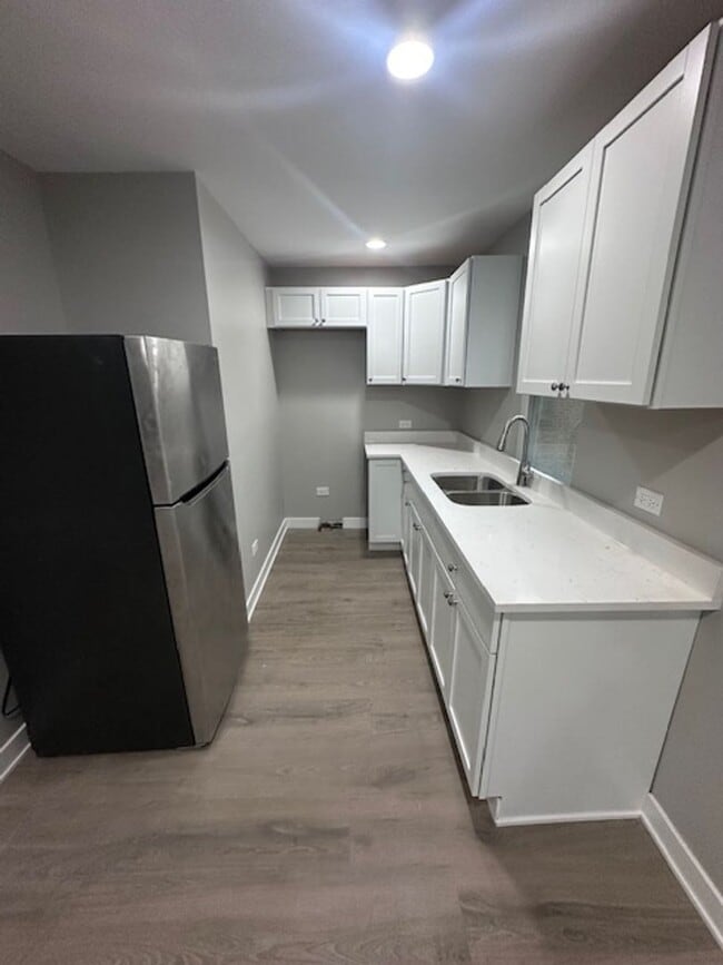 Building Photo - 65 Kilpatrick