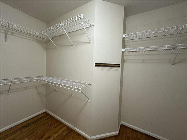 Building Photo - 11450 Findley Chase Ct