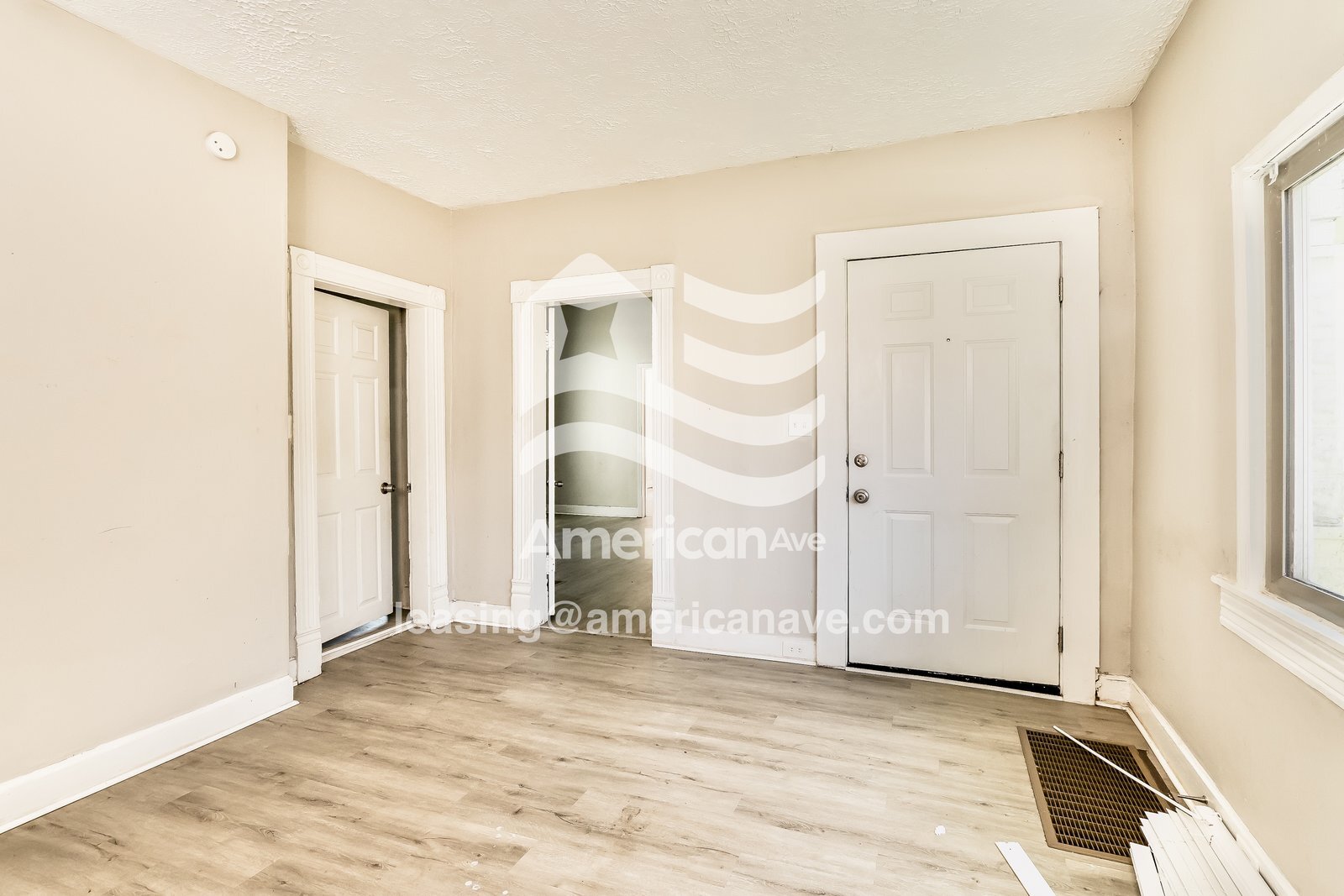 Building Photo - 320 N 44th St