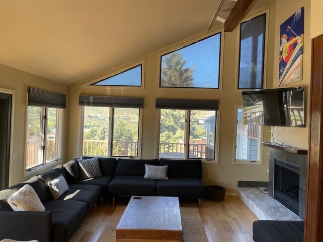 Primary Photo - 230 Nottingham Rd