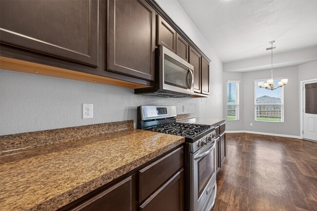 Building Photo - 5234 Jasmine Valley Ct