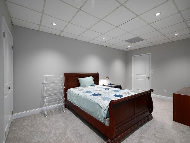 Building Photo - 2270 Pilgrim Mill Way