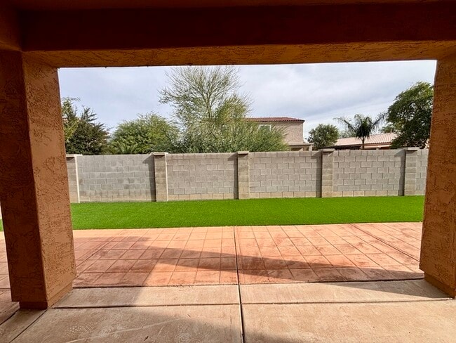 Building Photo - Fantastic 3071 square foot home in Southfork on huge 0.2 acre lot with 2 car garage, shed, 2 RV g...