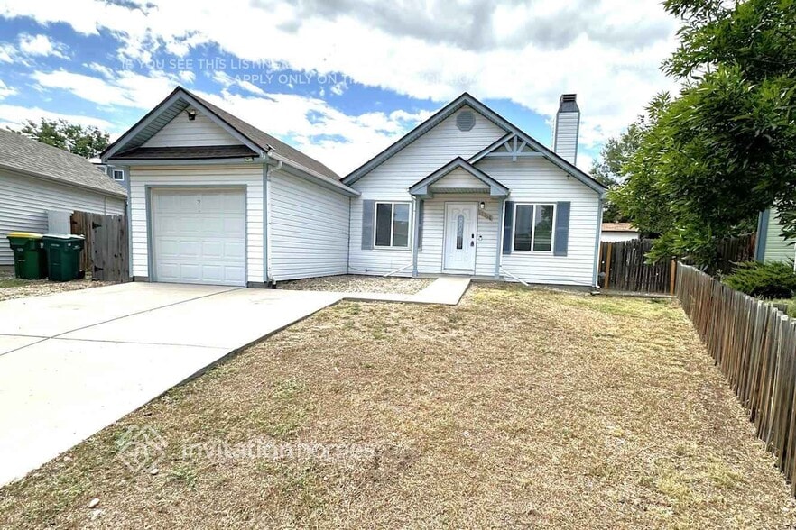 Building Photo - 17468 E Whitaker Dr