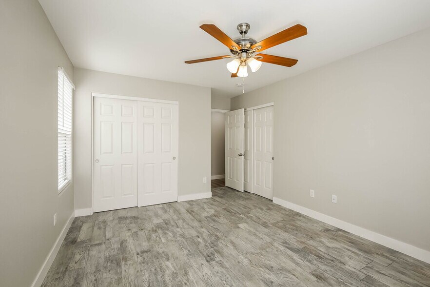 Building Photo - 9466 Havasu Canyon Ave