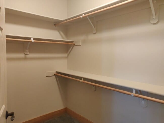 Building Photo - Charming 3x2.5 Modern Craftsman Home in NW Crossing with Private Backyard Oasis and Bonus Room Up...