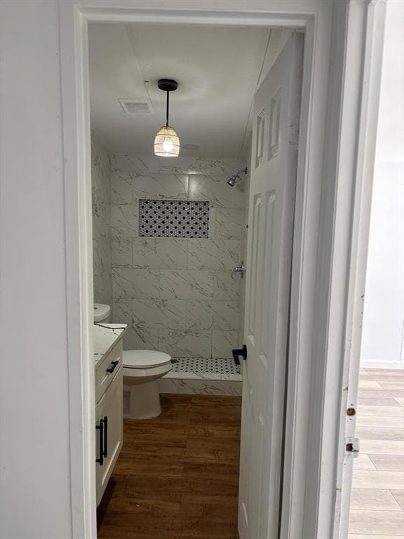 Building Photo - 1109 Hurst Creek Rd