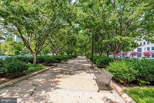 Building Photo - 11760 Sunrise Valley Dr