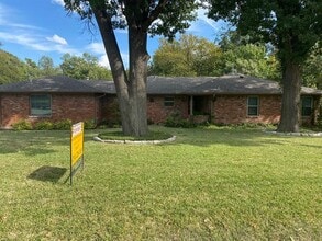 Building Photo - 13038 Copenhill Rd