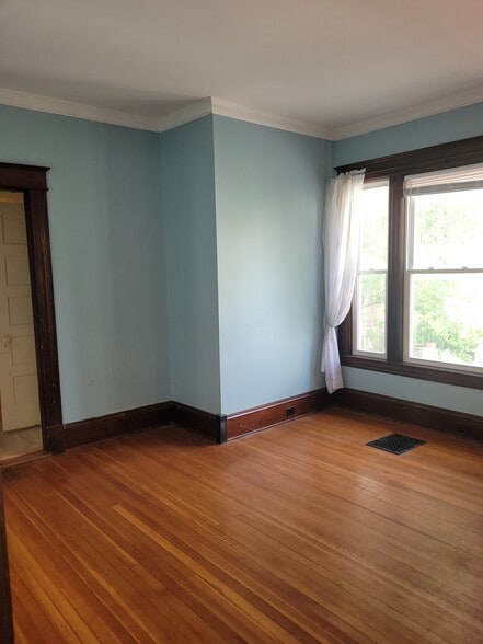 Dining Room - 191 North Ave