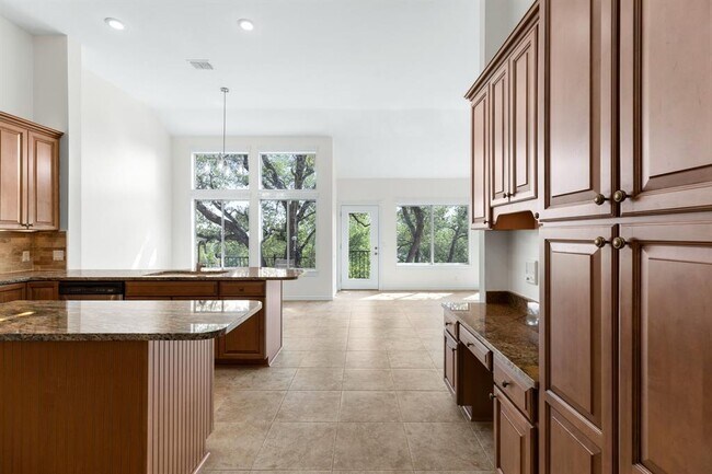 Building Photo - 7503 Clove Cove