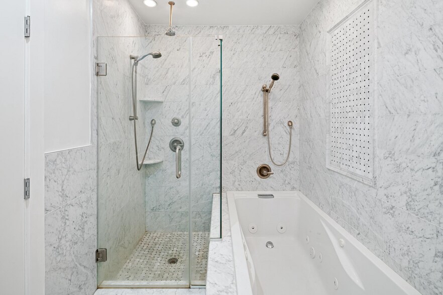 Building Photo - 1403 S 20th St