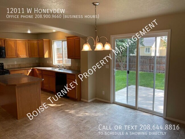 Building Photo - 12011 W Honey Dew Dr