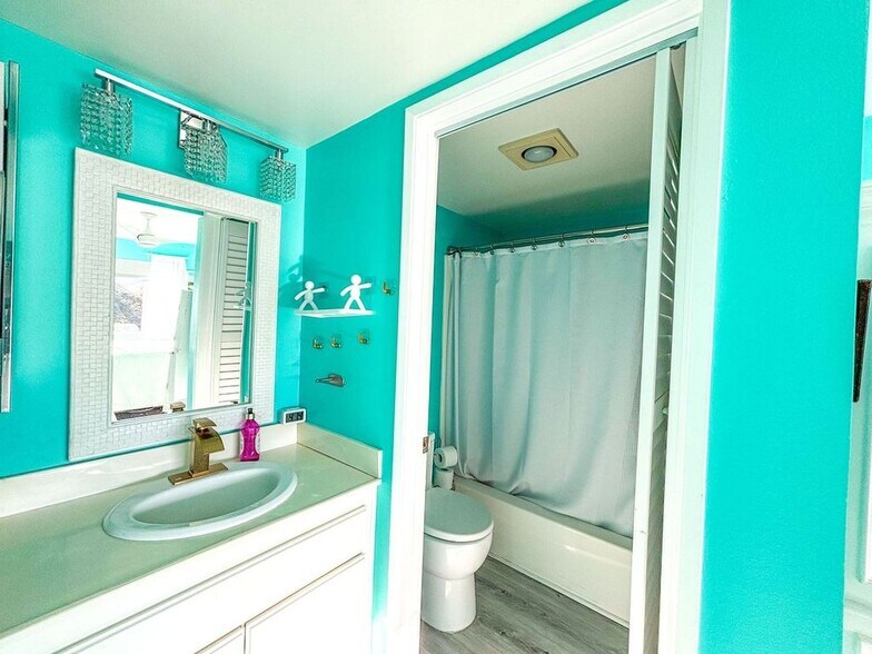 Building Photo - 291 Sequoia Ct