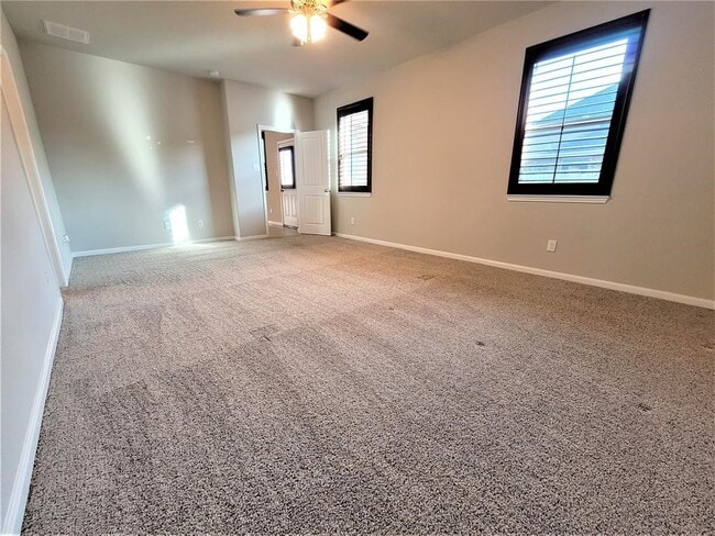 Building Photo - 218 Verde Lake Way