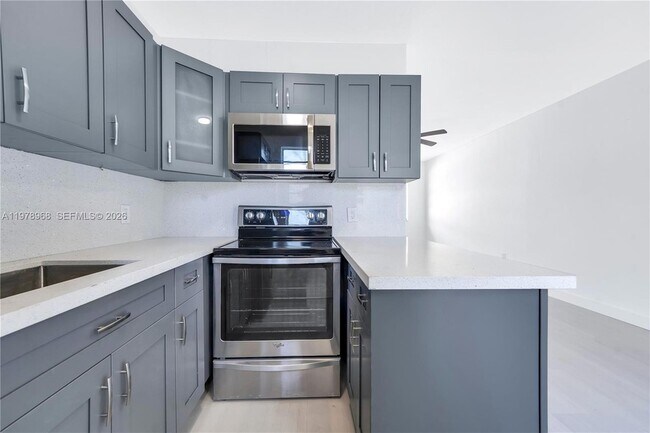 Building Photo - 15991 NE 18th Pl