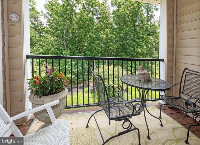 Building Photo - 8612 Fluttering Leaf Tr