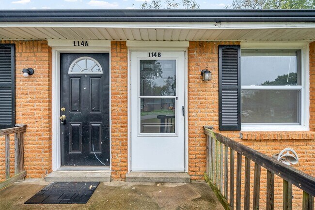 Building Photo - 114 Tandy Dr