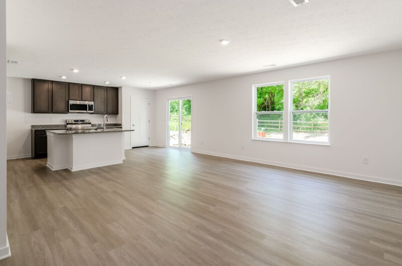 Building Photo - 2808 Horsham Dr