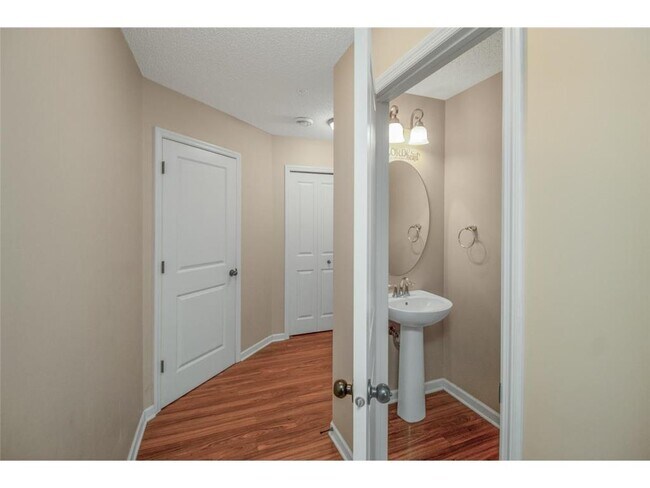 Building Photo - 2109 Cedar Grove Trail