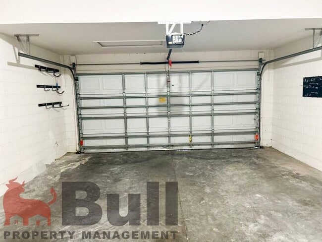Building Photo - 14912 Faberge Dr
