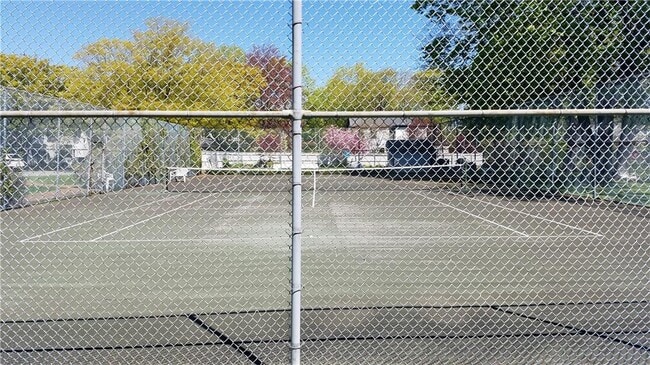 Building Photo - 364 BELLEVUE Avenue UNIT W S