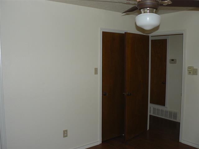 Building Photo - 1025 Gracelane Dr