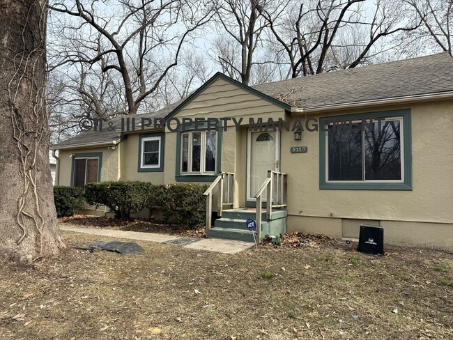 Building Photo - 5113 N Troost Ave