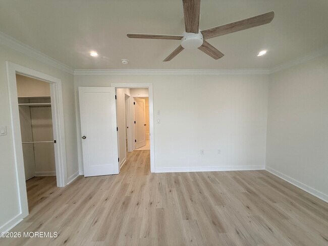 Building Photo - 15 Lindsey Cir