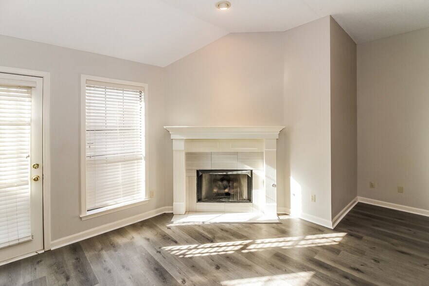 Building Photo - 4971 Rabbit Chase Ln