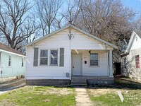 Building Photo - Welcoming 2-Bedroom, 1-Bathroom Home in Wo...