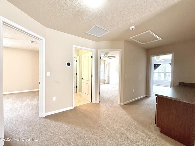 Building Photo - 659 Candlebark Dr