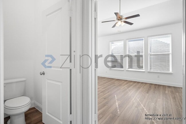 Building Photo - 2900 Long Slope Rd