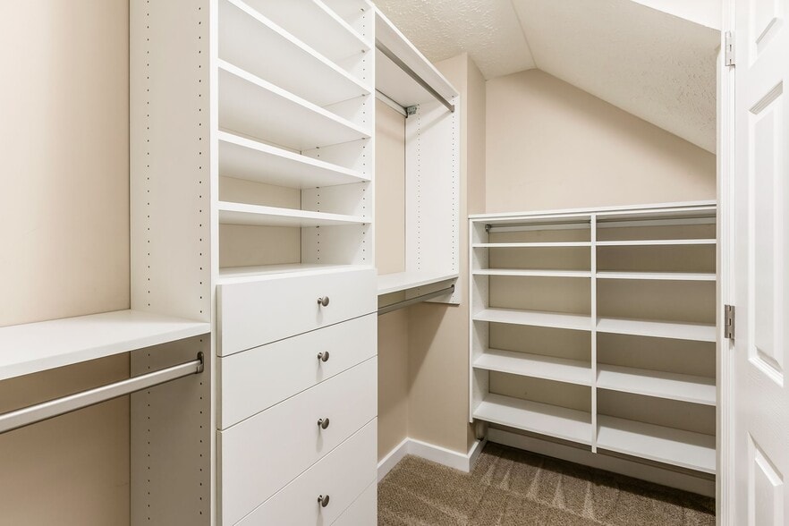 California Closet system in walk-in closet - 135 Hancock St