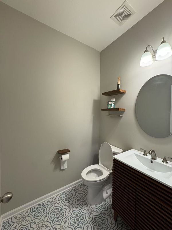 Building Photo - 2692 Briaroak Dr