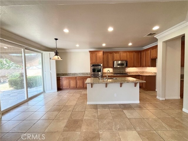 Building Photo - 14459 Rock Canyon Ct