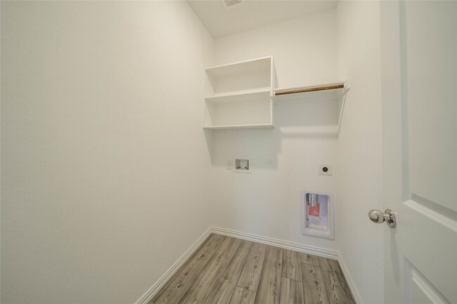 Building Photo - 5929 Priory Dr