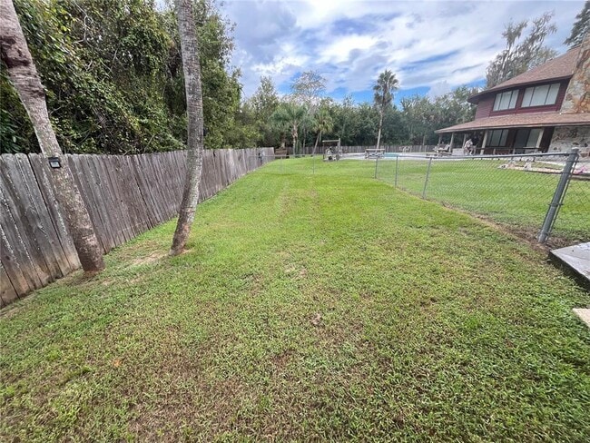 Building Photo - 6560 Timberlane Rd