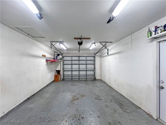 Building Photo - 1303 SE 22nd Terrace