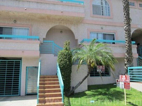 Building Photo - 1431 S Shenandoah St