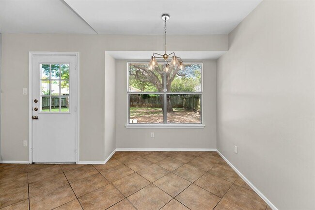 Building Photo - 1816 Goodson Ln
