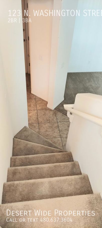 Building Photo - 123 N Washington St