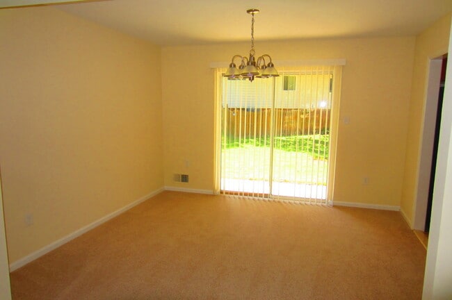 Building Photo - Coming Soon - Fabulous Detached Home in Robinson HS Pyramid!!