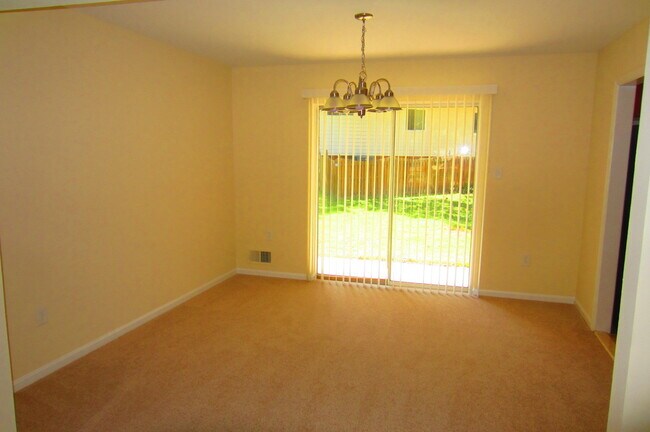 Building Photo - Fabulous Detached Home in Robinson HS Pyramid!!