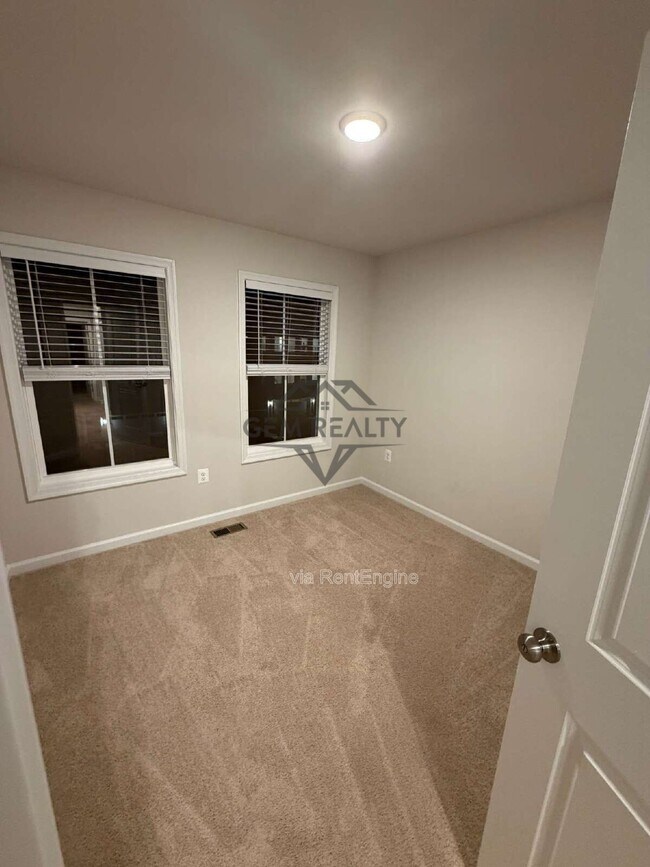 Building Photo - 7715 Harlow Cir