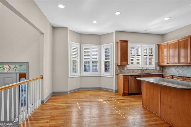 Building Photo - 3006 Riverstone Tr