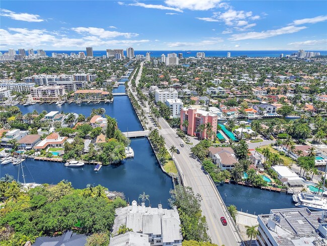 Building Photo - 1770 E Las Olas Blvd