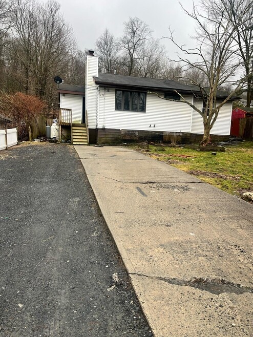 Building Photo - 23 Laurel Trail